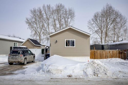285 Grenfell Cres, Fort Mcmurray, AB, T9H2M8 | Card Image