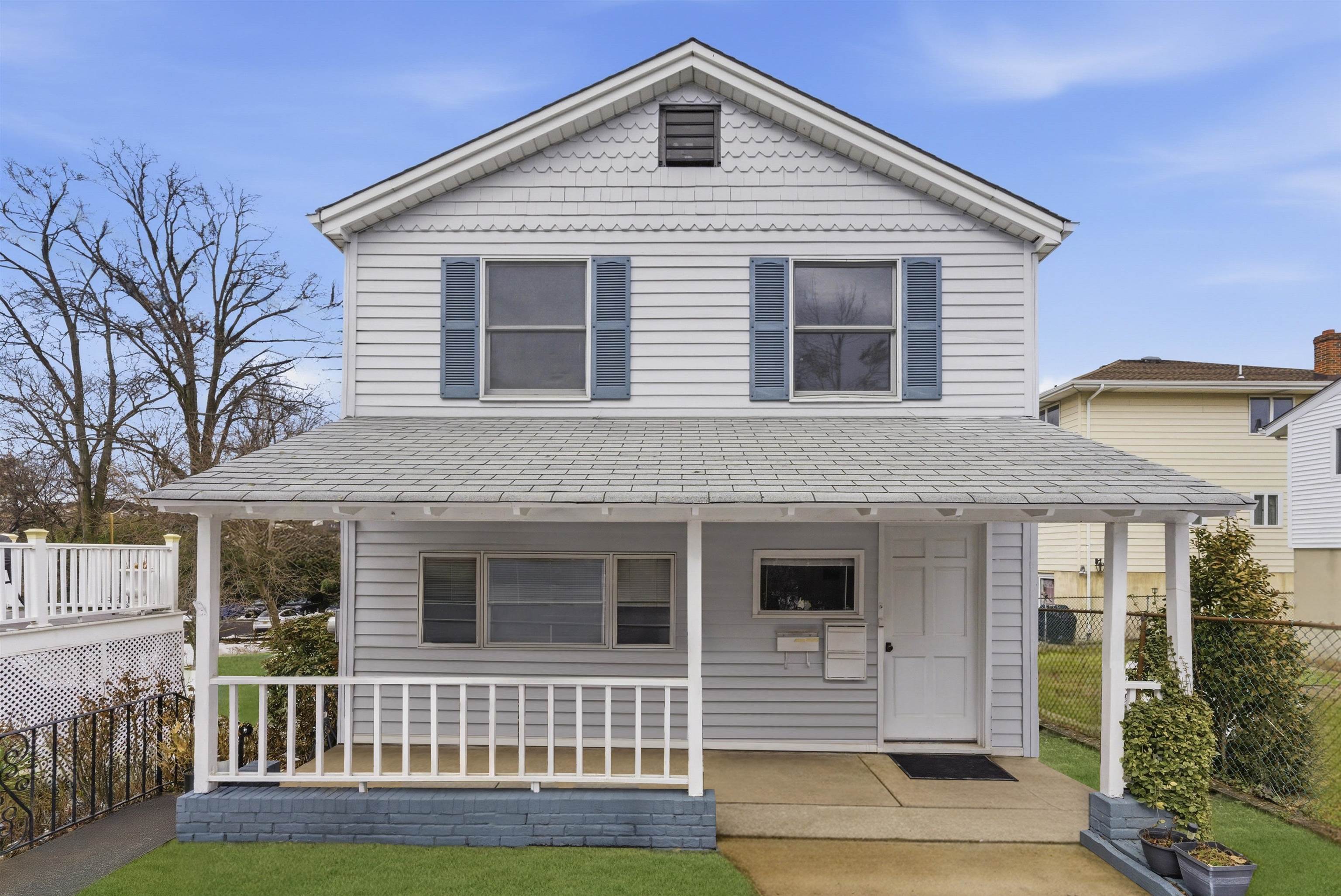 Residential Income in Fort Lee 5