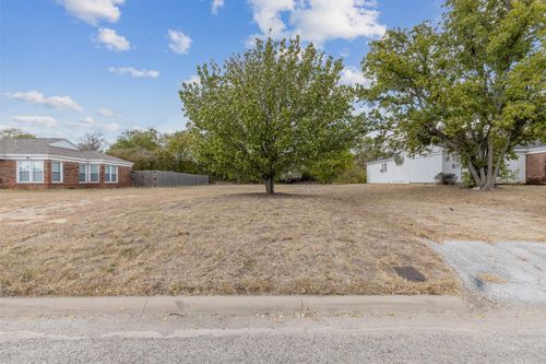 6404 Camp Bowie Blvd, Fort Worth, TX, 76116-5410 | Card Image