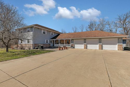 17425 Northwood Dr, Paynesville, MN, 56362-9470 | Card Image