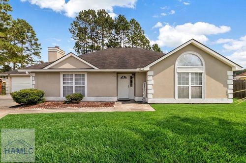 1956 Heathrow Dr, Hinesville, GA, 31313-9412 | Card Image