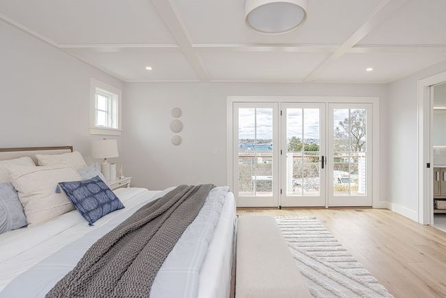 10 Stimpson St, House other with 5 bedrooms, 7 bathrooms and 4 parking in Middletown RI | Image 20