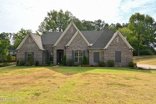 3210 Bramblewood Cv, Southaven, MS, 38672-8729 | Card Image