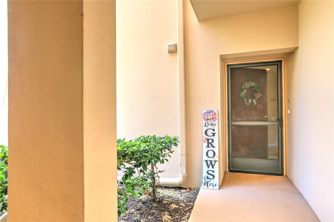 APT-101 - 6175 S Mirror Lake Dr, House attached with 2 bedrooms, 2 bathrooms and null parking in Sebastian FL | Image 4