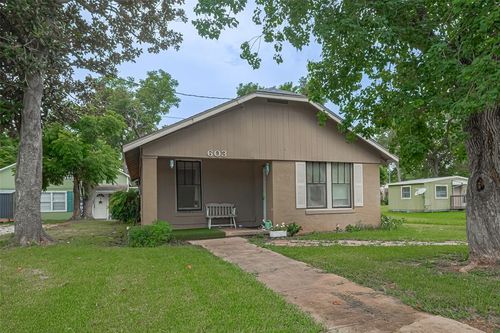 603 N Resident St, Wharton, TX, 77488-3917 | Card Image