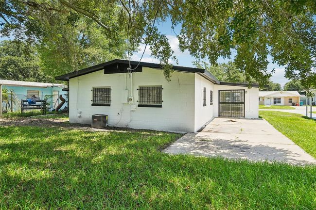 1822 Williams Manor Ave, House other with 3 bedrooms, 1 bathrooms and null parking in Orlando FL | Image 14