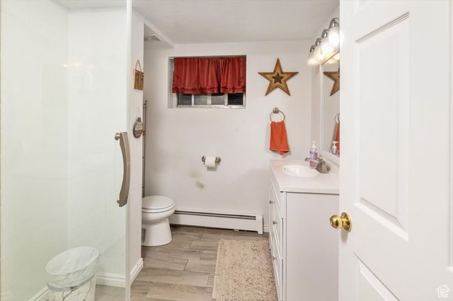 Bathroom | Image 35