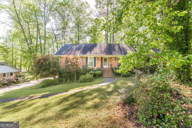 1933 Birchwood Way, House other with 5 bedrooms, 3 bathrooms and 2 parking in Macon GA | Image 4