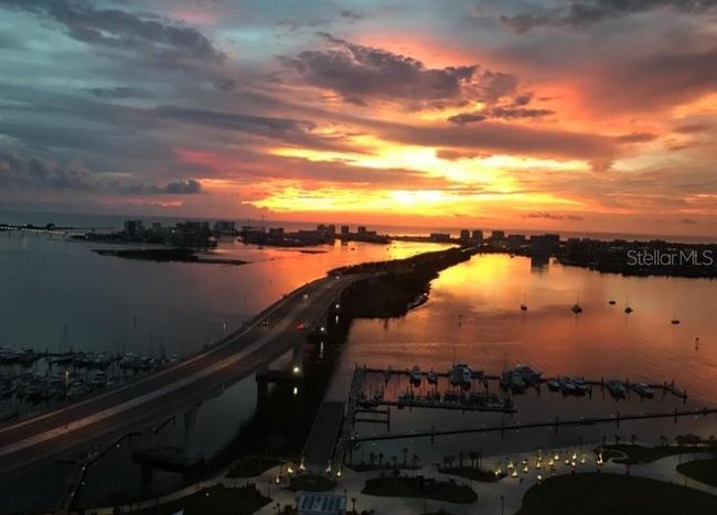 APT-2402 - 331 Cleveland St, Condo with 2 bedrooms, 2 bathrooms and null parking in Clearwater FL | Image 9