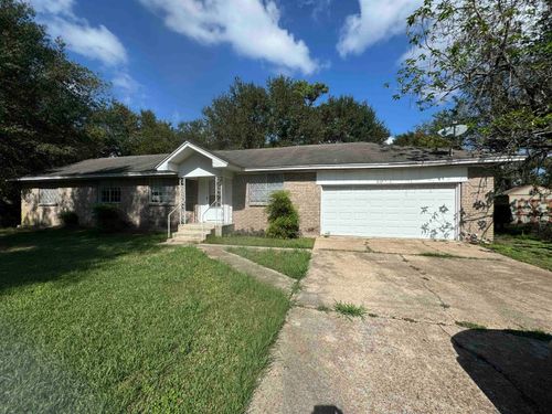 2109 3rd Street, Orange, TX, 77630 | Card Image