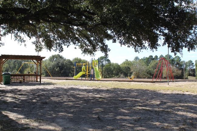 View of community play area | Image 19