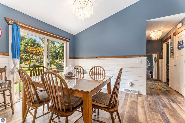 9531 Sunrise Ct, House other with 4 bedrooms, 3 bathrooms and null parking in Mesick MI | Image 9