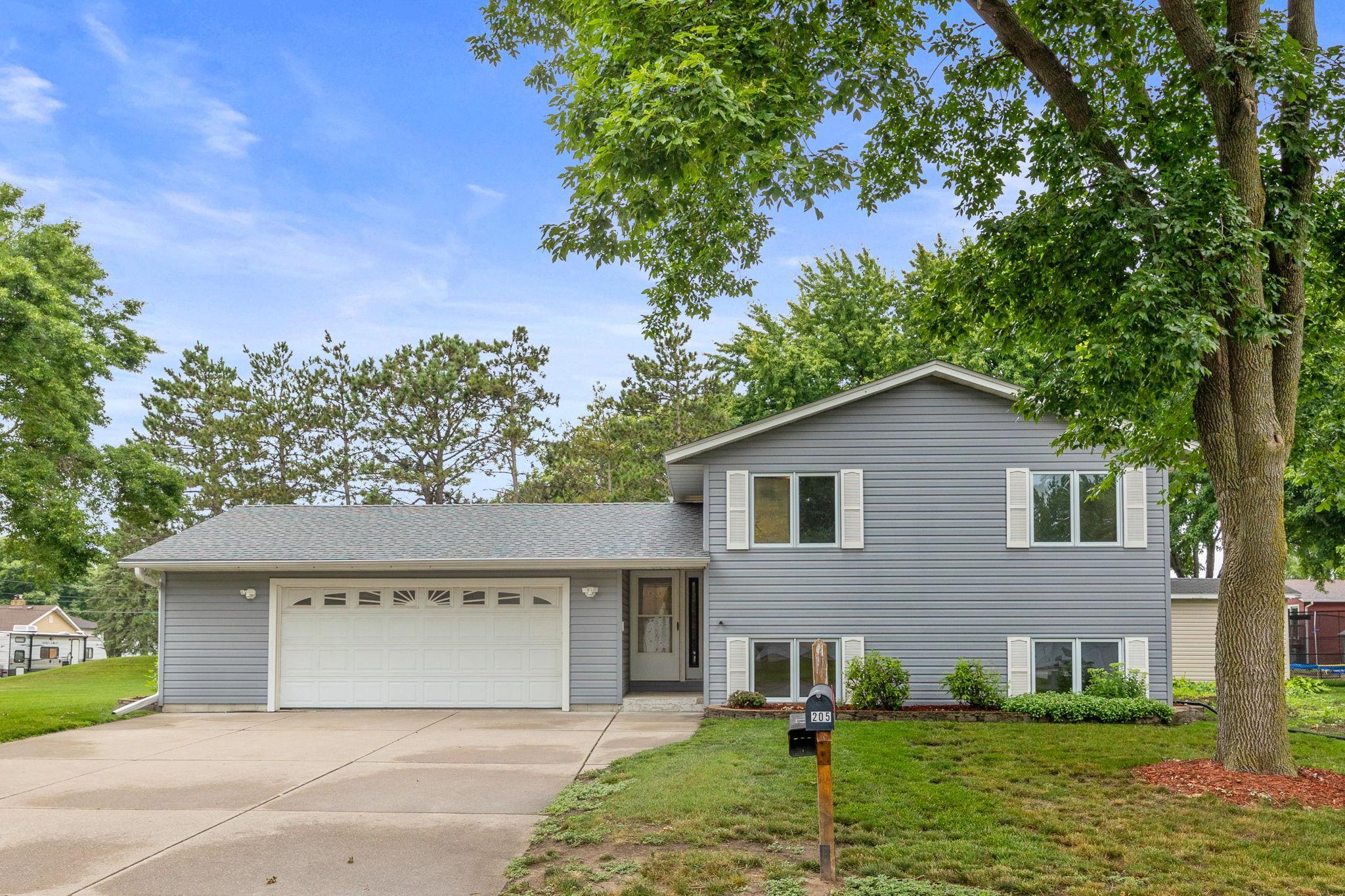 3rd St, Saint Michael, MN 55376