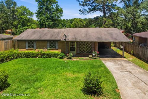 209 Holden Rd, McComb, MS, 39648-9525 | Card Image
