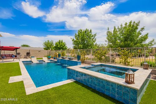 2041 W Larissa Ln, San Tan Valley, AZ, 85144-1405 | Card Image