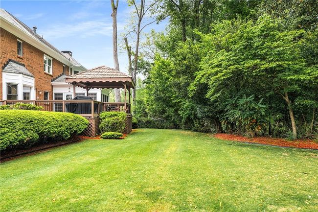 6040 Neely Farm Dr, House other with 5 bedrooms, 5 bathrooms and null parking in Peachtree Corners GA | Image 50