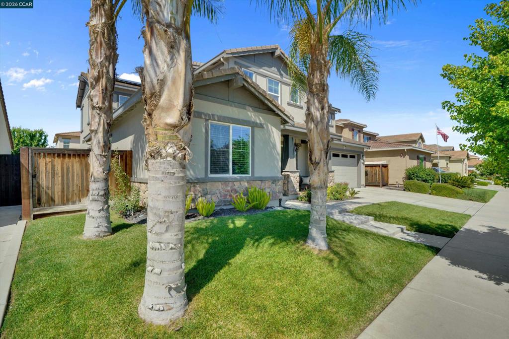 Residential in Brentwood 3