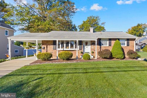 15 Ashwood Rd, Hamilton, NJ, 08610-1328 | Card Image