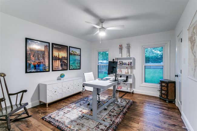 854 E Wall St, House other with 3 bedrooms, 2 bathrooms and null parking in Grapevine TX | Image 25