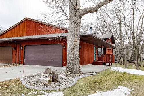 1419 23rd St S, Fargo, ND, 58103-3708 | Card Image