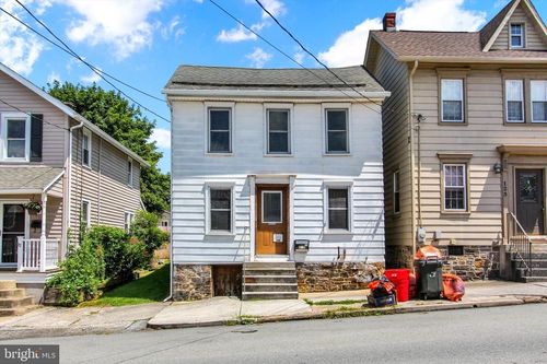 121 S Baltimore St, DILLSBURG, PA, 17019-1008 | Card Image