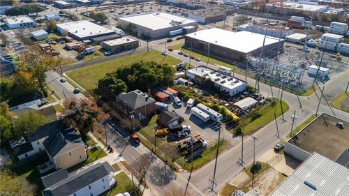 915 W 26th Street Street, Norfolk, VA, 23517 | Card Image