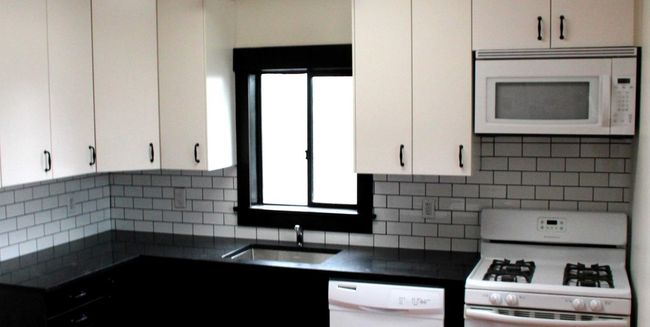 406 Union St, Home with 14 bedrooms, 7 bathrooms and null parking in Vancouver BC | Image 14