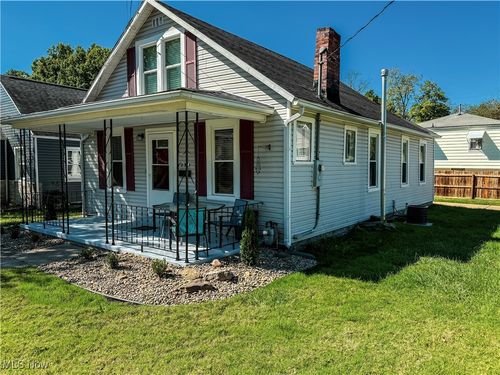 2311 New York Ave, Parkersburg, WV, 26101-2942 | Card Image