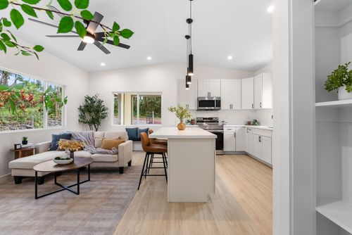 16-2035 Paradise Cir, KURTISTOWN, HI, 96760 | Card Image