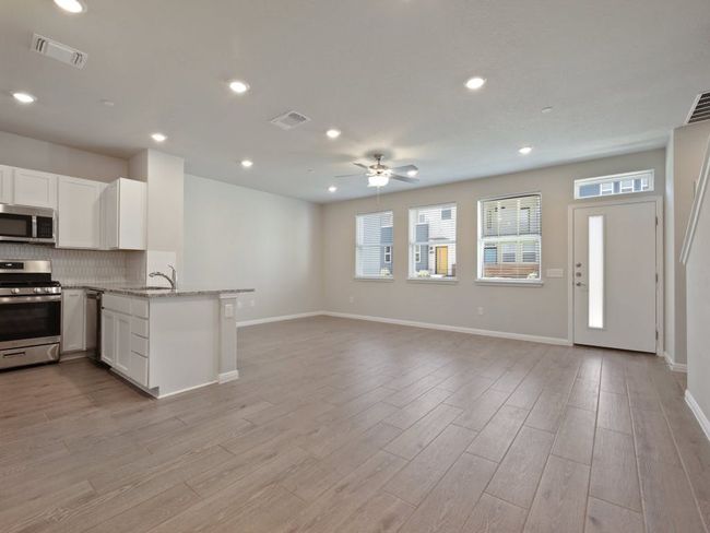 UNIT-2003 - 9015 Cattle Baron Path, Townhouse with 3 bedrooms, 3 bathrooms and 2 parking in Austin TX | Image 7