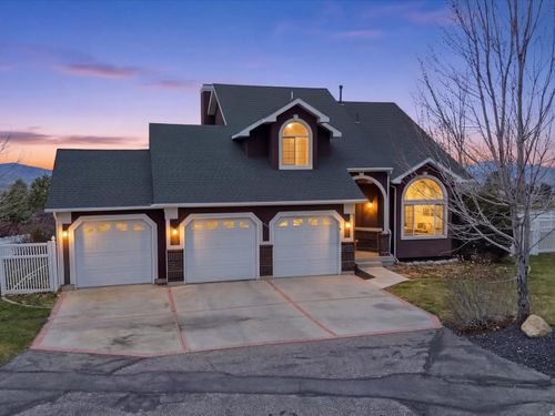 355 N 1100 E, Hyde Park, UT, 84318-3901 | Card Image