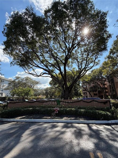 511-6800 Cypress Rd, Plantation, FL, 33317-3086 | Card Image