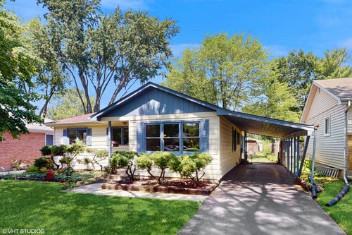 265 N Shaddle Ave, Mundelein, IL, 60060-2531 | Card Image