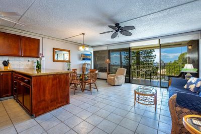 B301 - 2387 S Kihei Rd, Condo with 1 bedrooms, 1 bathrooms and null parking in Kihei HI | Image 1