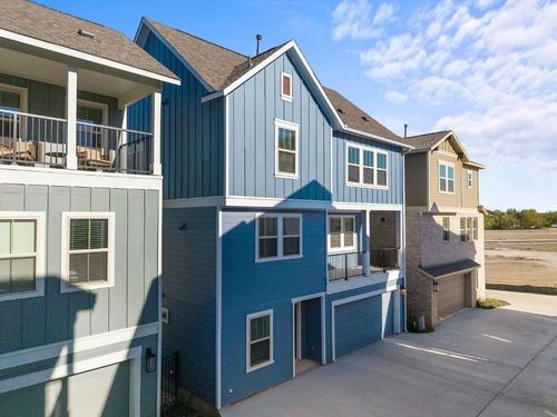 4-6307 Stockman Dr, Austin, TX, 78747 | Card Image