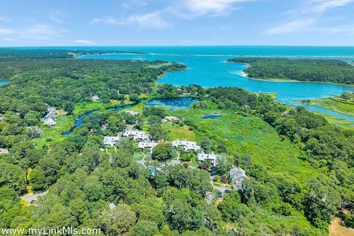 unit-2-40 Hidden Cove Rd, Oak Bluffs, MA, 02557-6952 | Card Image