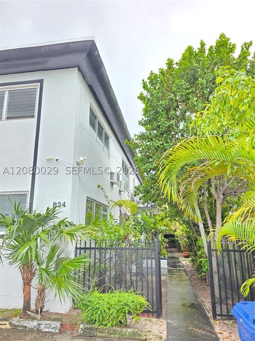 1-824 82nd St, Miami Beach, FL, 33141-1390 | Card Image