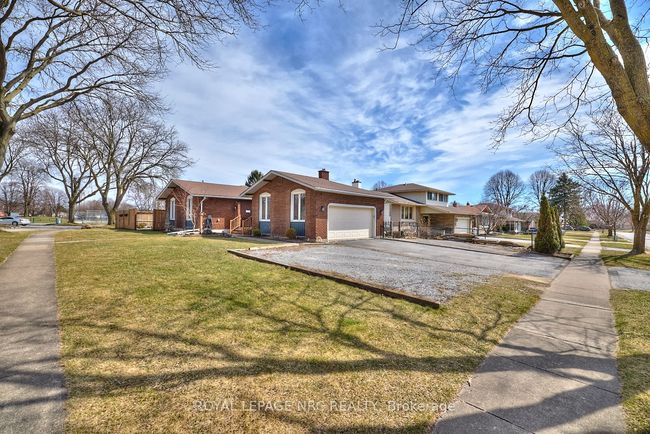 6796 Stokes St, House other with 5 bedrooms, 2 bathrooms and 4 parking in Niagara Falls ON | Image 40