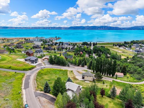 47-532 W Raspberry Patch Rd, Garden City, UT, 84028-7851 | Card Image