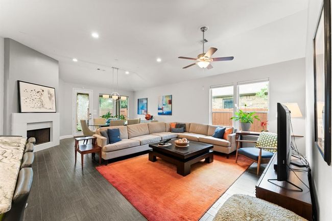 29501 Salem Fields Dr, House other with 4 bedrooms, 2 bathrooms and 2 parking in Spring TX | Image 6