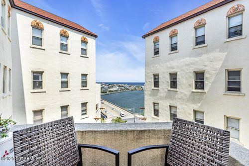 apt-8f-400 Deal Lake Dr, Asbury Park, NJ, 07712-5174 | Card Image