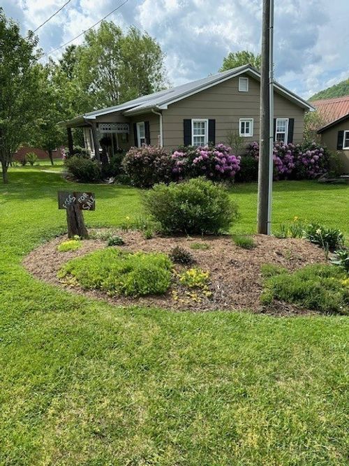 2846 & 2818 Broadstone Road, Banner Elk, NC, 28604 | Card Image