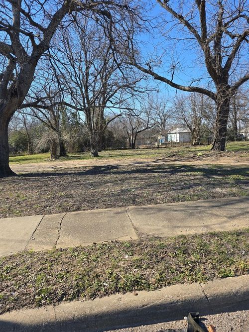 2115 S Denley Dr, Dallas, TX, 75216-2109 | Card Image