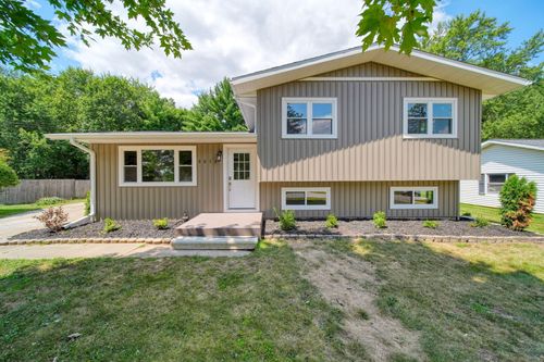 3012 John Glenn Drive, Jackson, MI, 49201 | Card Image
