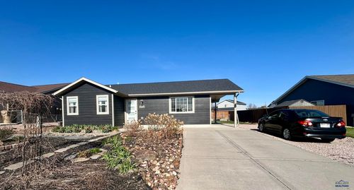 5002 Savannah St, RAPID CITY, SD, 57703-7215 | Card Image