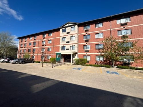 218-3370 W Brooke Ave, Waukegan, IL, 60087-4407 | Card Image