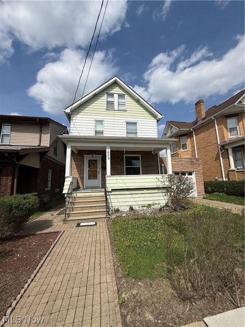 1609 Ridge Ave, Steubenville, OH, 43952-1489 | Card Image