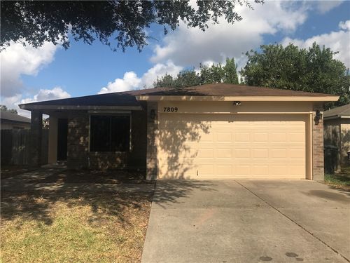 7809 Elk Dr, Corpus Christi, TX, 78414-6416 | Card Image