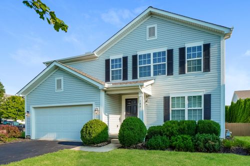 180 Cherrytree Ln, Commercial Point, OH, 43116-9747 | Card Image