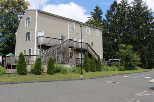 apt-2-142 Park St, Bristol, CT, 06010-6027 | Card Image